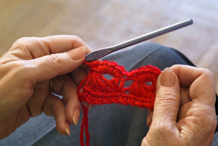 Broomstick lace technique