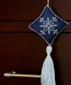 Sardinian Knot Stitch Snowflake Ornament