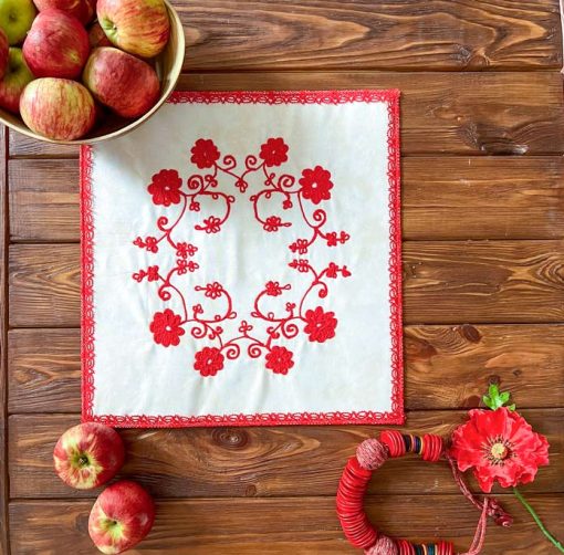 Folk Flowers Table Mat