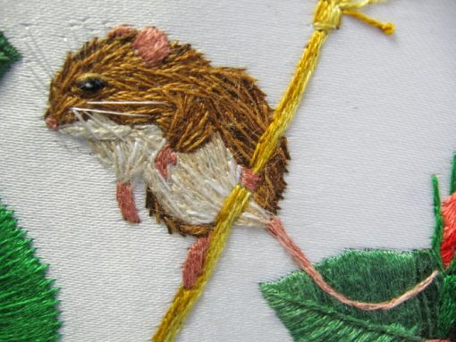 Mouse in the Middle, A Needle Painting
