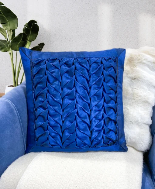 Luxurious Leaves Cushion Cover