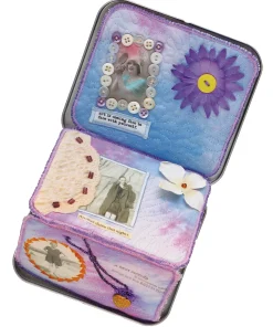 Wrapping Up Memories Keepsake